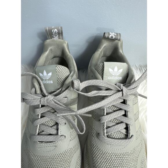 Adidas Gray Sneakers Women or Youth size 4.5 Gray White Unisex - Picture 5 of 10